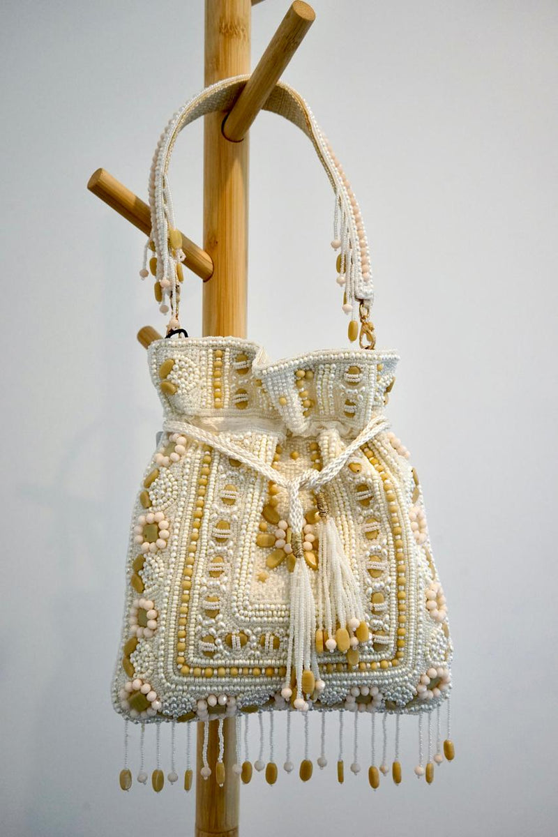 ivory-sparkle-beaded-handbag-drape-in-a-minute