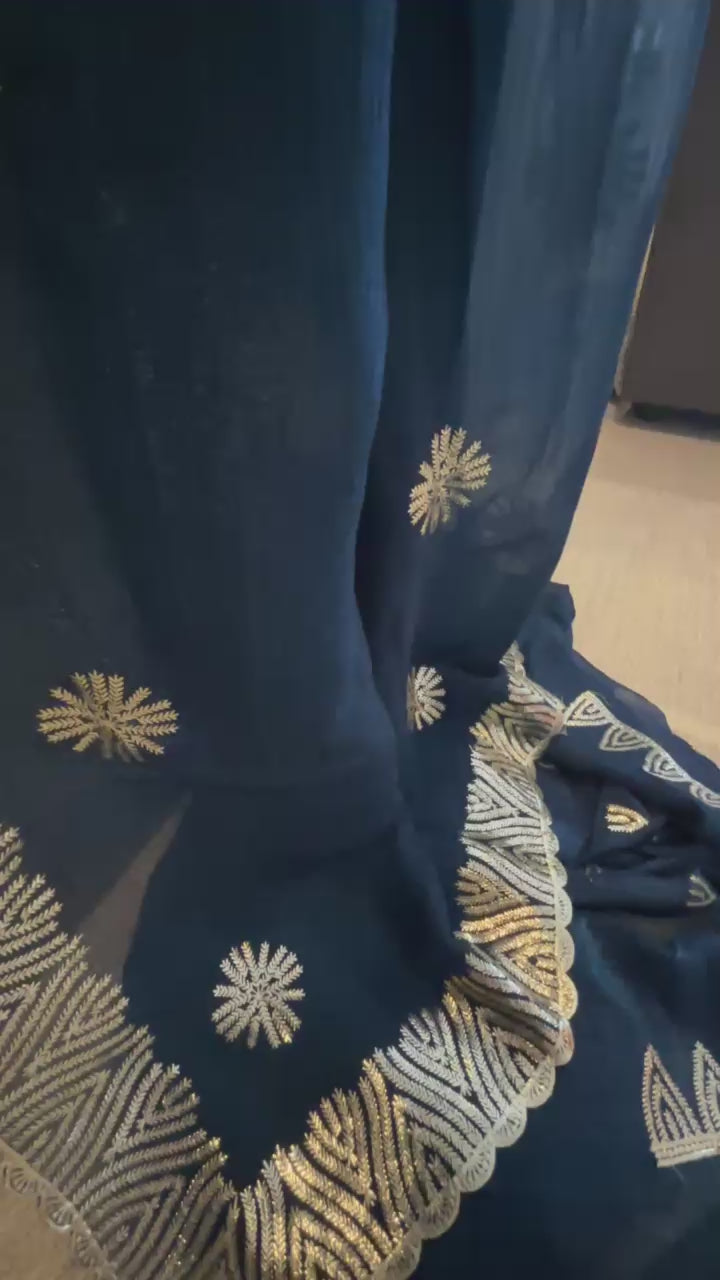 soft-silk-silver-star-pre-draped-party-saree